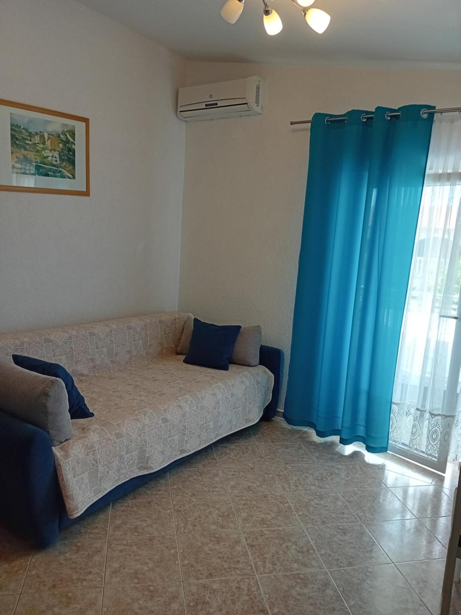 Apatmani Peternel Apartment Vir Exterior photo